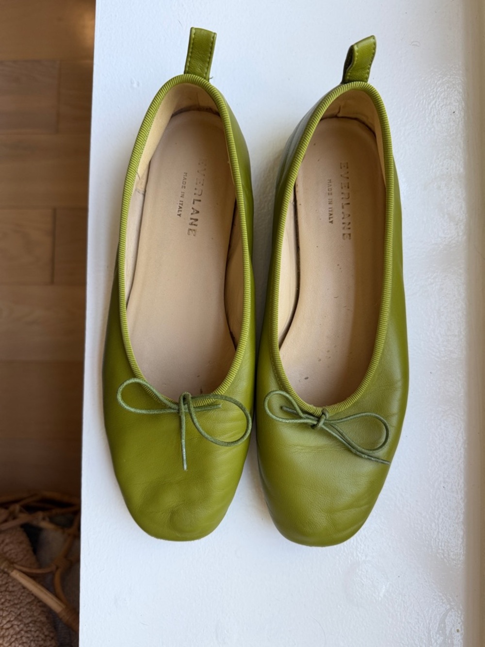 Everlane Olive Ballet Bow Leather Flats